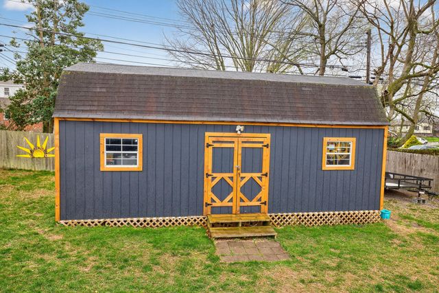 504 Cricklewood Drive, Lexington, KY 40505