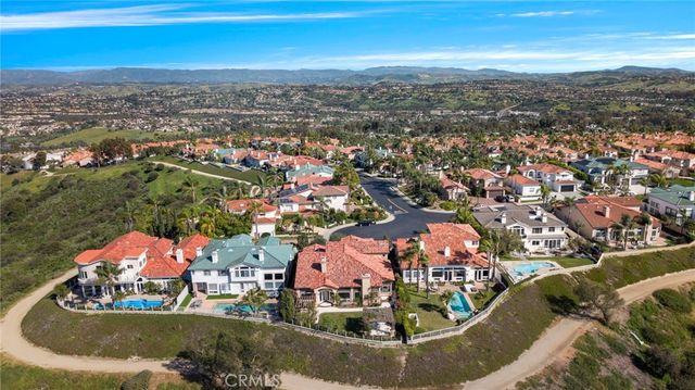 3 San Simeon, Laguna Niguel, CA 92677