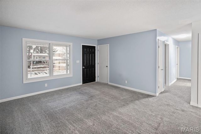 106 Lyndel, Pleasant Hill, IL 62366