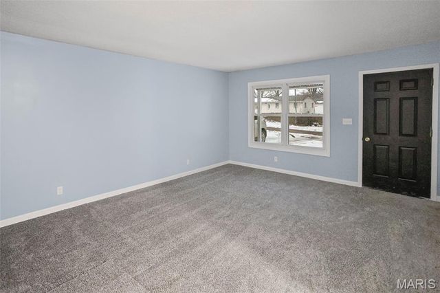 106 Lyndel, Pleasant Hill, IL 62366