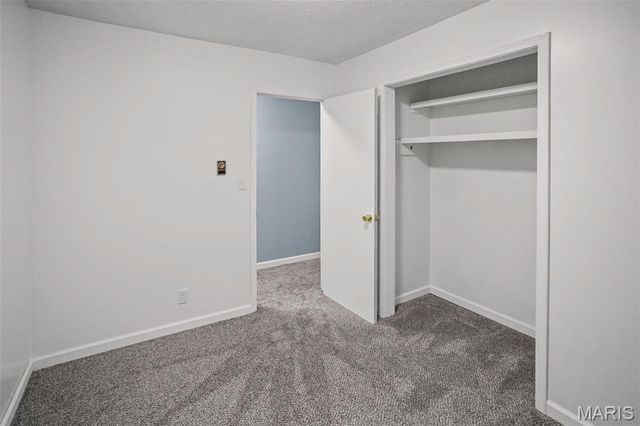 106 Lyndel, Pleasant Hill, IL 62366