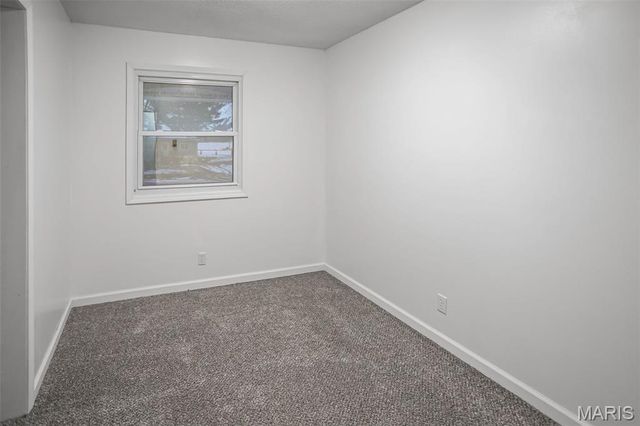 106 Lyndel, Pleasant Hill, IL 62366