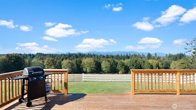 25965 Tytler Road NE, Poulsbo, WA 98370