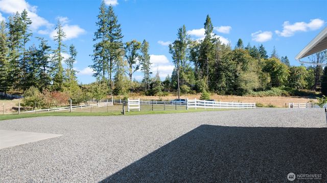 25965 Tytler Road NE, Poulsbo, WA 98370