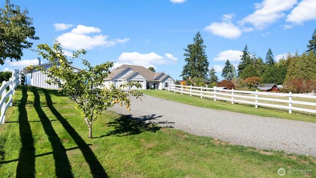 25965 Tytler Road NE, Poulsbo, WA 98370