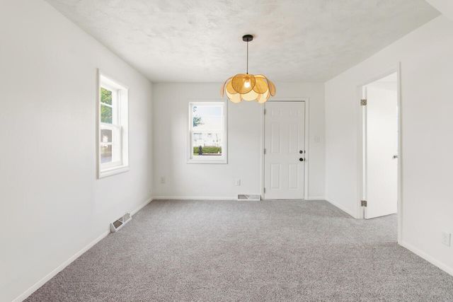 2701 S 13TH Street, Council Bluffs, IA 51501