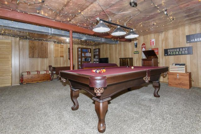 2901 W Hilltop LANE, Franklin, WI 53132