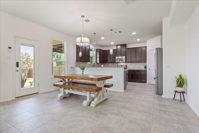 1015 Grande Mesa DR, Georgetown, TX 78626