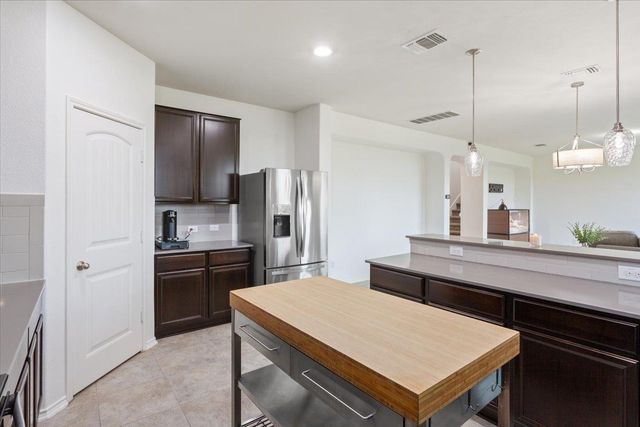 1015 Grande Mesa DR, Georgetown, TX 78626