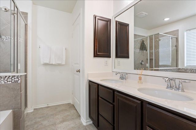 1015 Grande Mesa DR, Georgetown, TX 78626