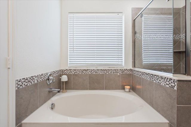 1015 Grande Mesa DR, Georgetown, TX 78626