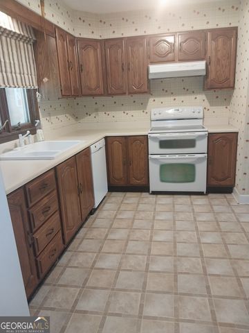 1376 Robinson Road, Dahlonega, GA 30533