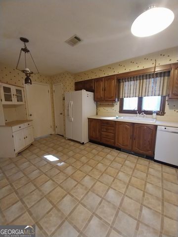 1376 Robinson Road, Dahlonega, GA 30533