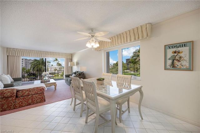 2150 Gulf Shore BLVD N 411, Naples, FL 34102