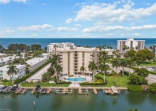 2150 Gulf Shore BLVD N 411, Naples, FL 34102