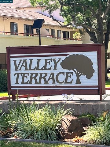 5065 Valley Crest Dr 242, Concord, CA 94521