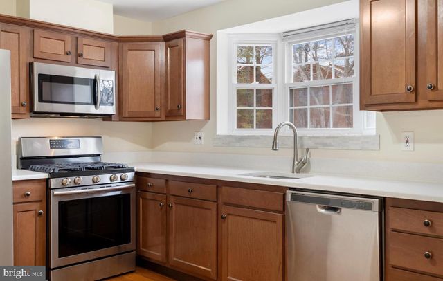 19 SPRING GLEN CT, Cockeysville, MD 21030