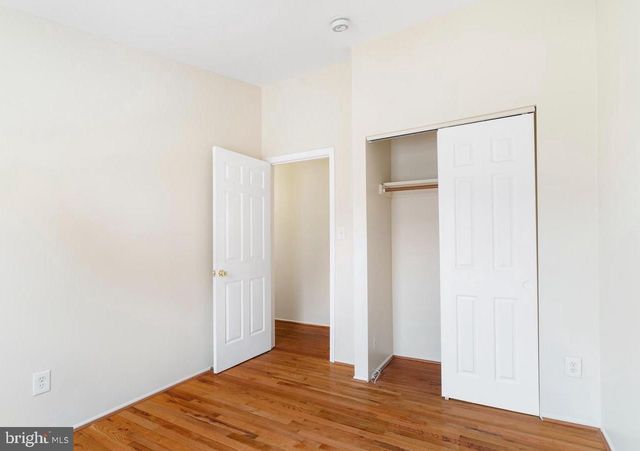 19 SPRING GLEN CT, Cockeysville, MD 21030