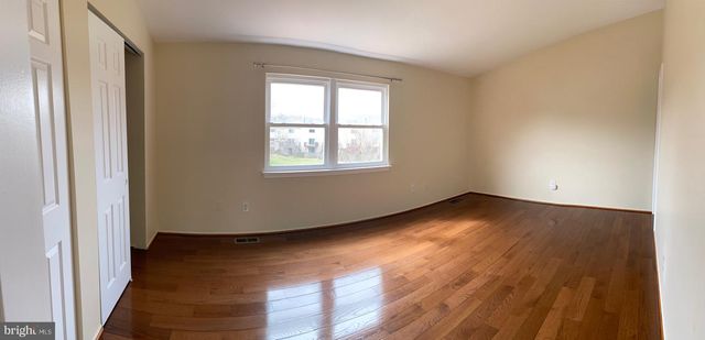 19 SPRING GLEN CT, Cockeysville, MD 21030