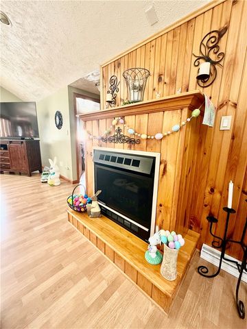 198 Leslie Rd, Middlesex Twp, PA 16059