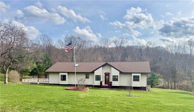 198 Leslie Rd, Middlesex Twp, PA 16059