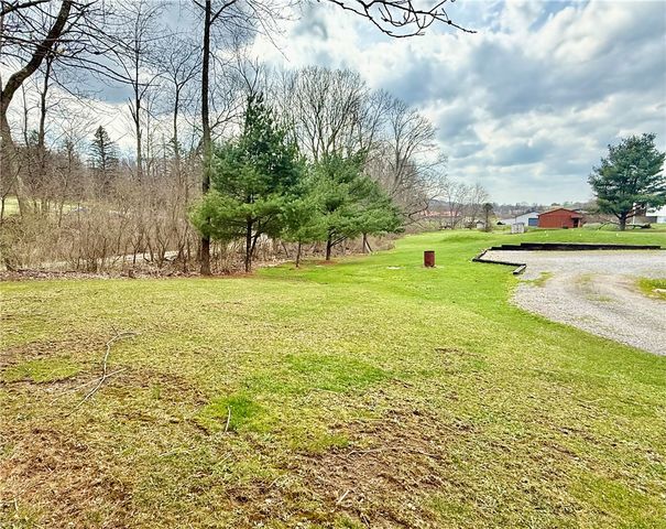 198 Leslie Rd, Middlesex Twp, PA 16059