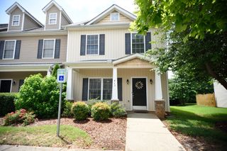 413 John Deere Dr, Murfreesboro, TN 37128