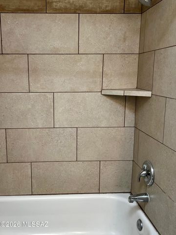 2922 W Ironwood Hill Drive, Tucson, AZ 85745