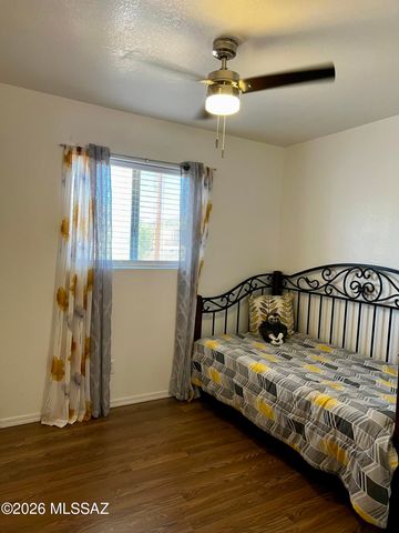 2922 W Ironwood Hill Drive, Tucson, AZ 85745
