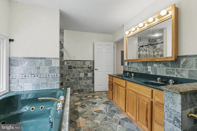 700 WRIGHT-DEBOW RD, Jackson, NJ 08527