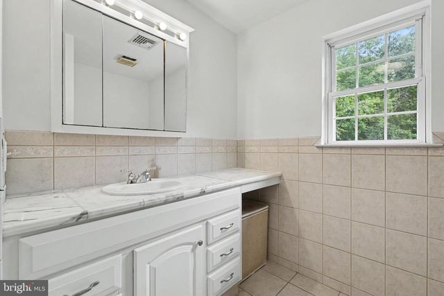 700 WRIGHT-DEBOW RD, Jackson, NJ 08527