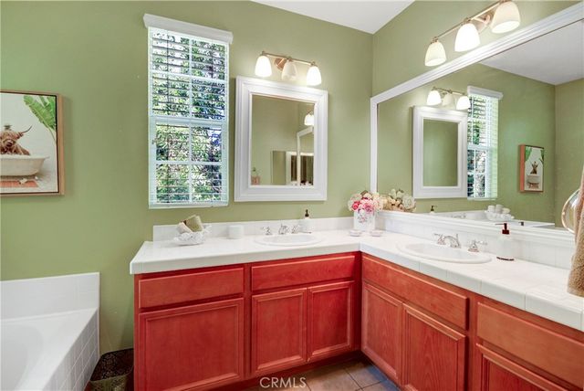 183 Sklar, Ladera Ranch, CA 92694
