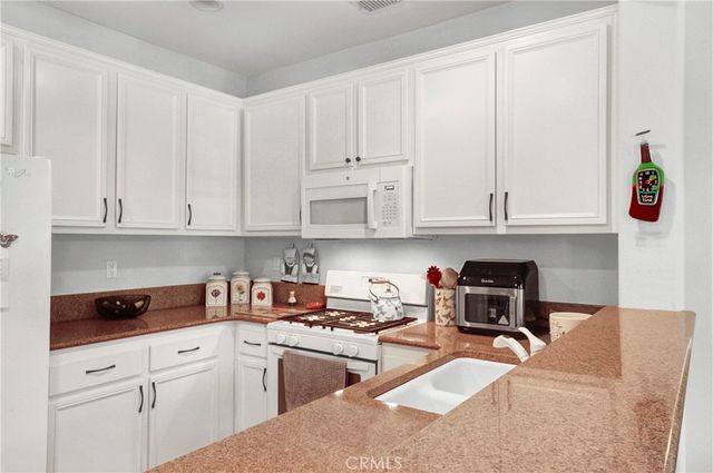 183 Sklar, Ladera Ranch, CA 92694