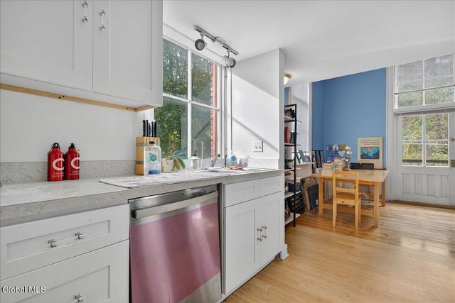 206 N Pearl Street 204, Albany, NY 12207