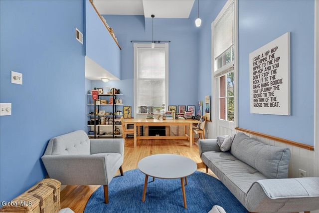 206 N Pearl Street 204, Albany, NY 12207