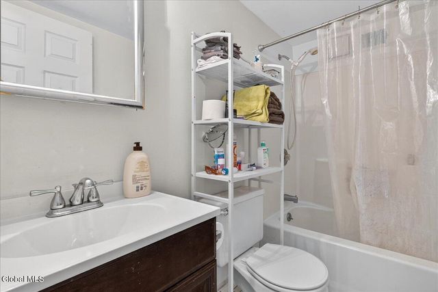 206 N Pearl Street 204, Albany, NY 12207