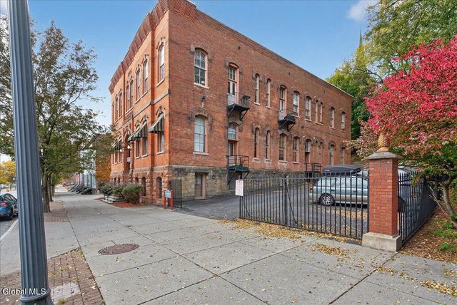 206 N Pearl Street 204, Albany, NY 12207