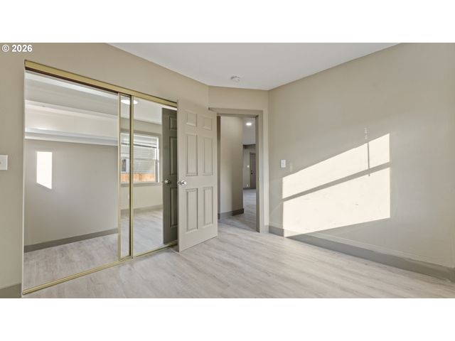 7305 N FENWICK Ave, Portland, OR 97217