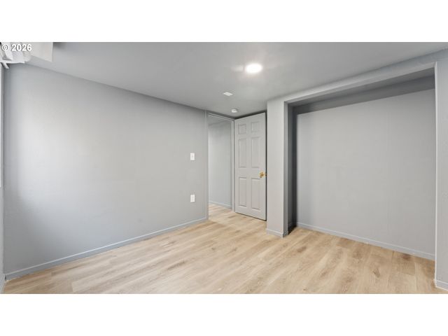 7305 N FENWICK Ave, Portland, OR 97217