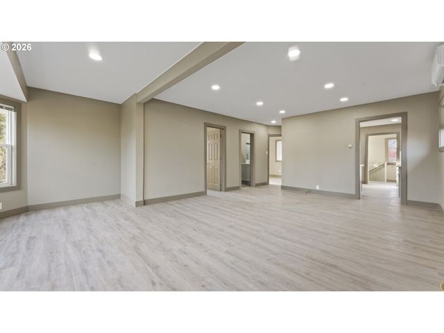 7305 N FENWICK Ave, Portland, OR 97217