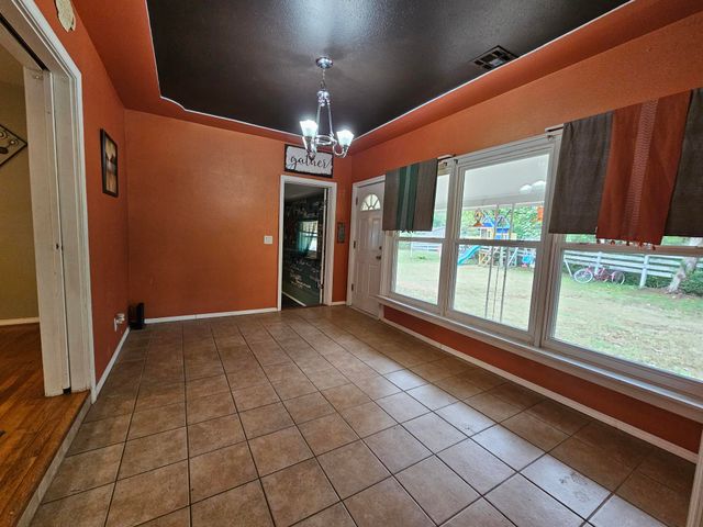 106 Jesse James Road, Pineville, MO 64856