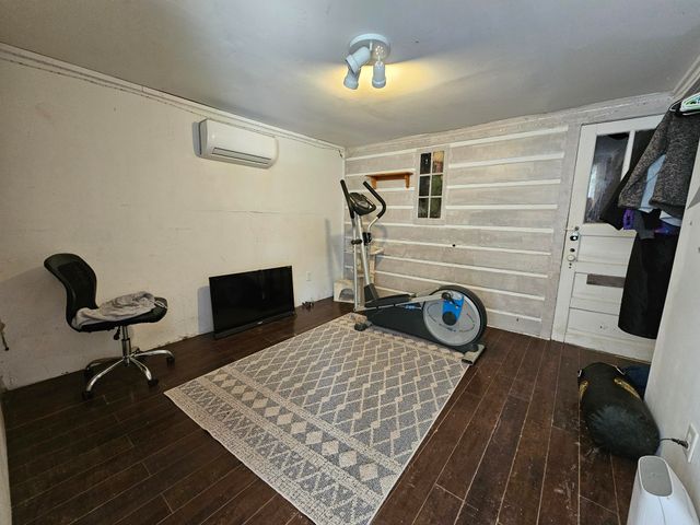 106 Jesse James Road, Pineville, MO 64856