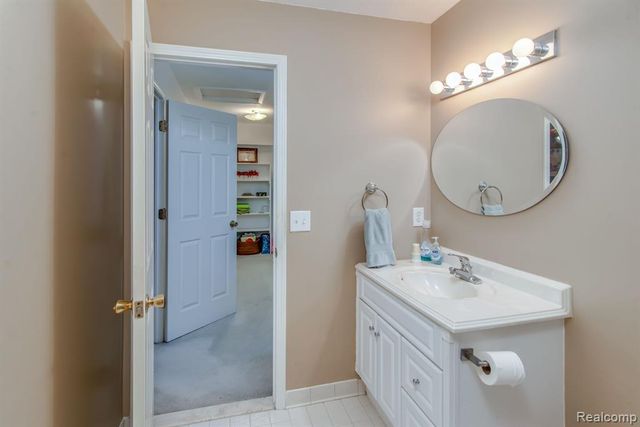 4090 Perryville Road, Ortonville, MI 48462