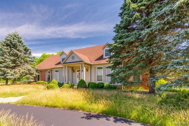 4090 Perryville Road, Ortonville, MI 48462