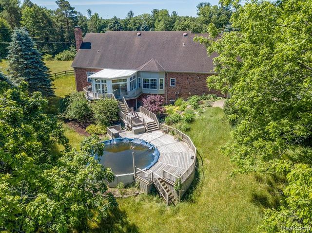 4090 Perryville Road, Ortonville, MI 48462