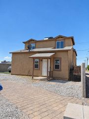 1212 S 11TH Avenue, Phoenix, AZ 85007