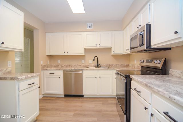 6342 N Barcelona Ln Unit 120, Tucson, AZ 85704