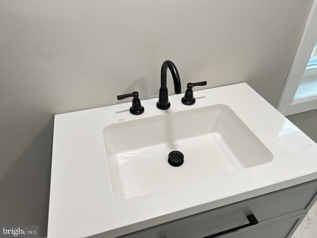 209 BLOCKER, Ridgeley, WV 26753