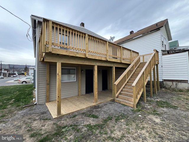 209 BLOCKER, Ridgeley, WV 26753