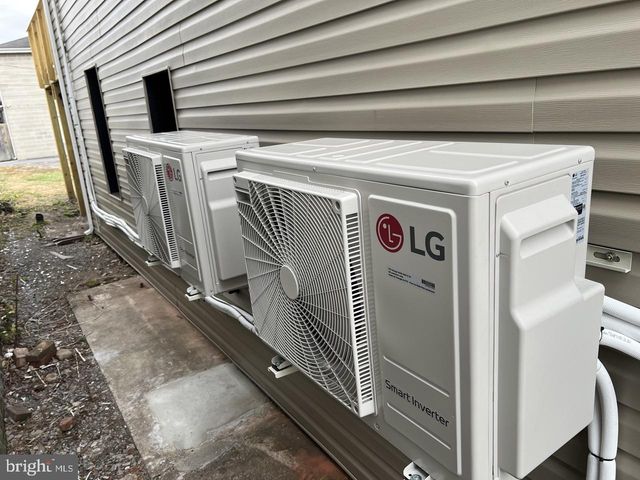 209 BLOCKER, Ridgeley, WV 26753